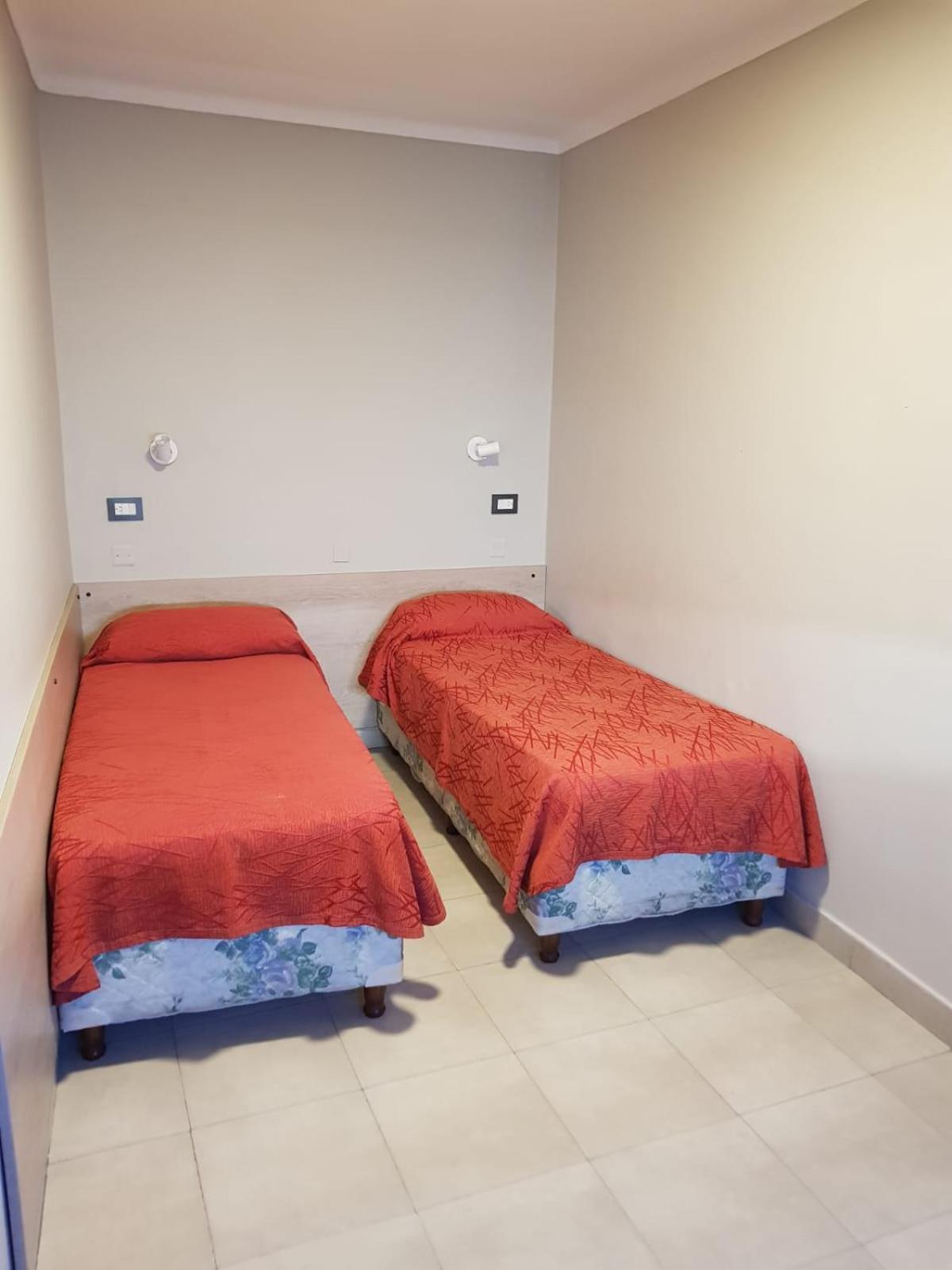 Hotel Marilian II Salta Ngoại thất bức ảnh